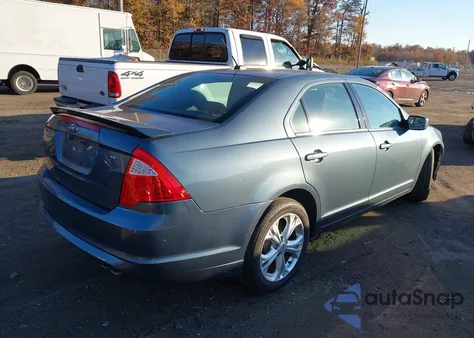 2012 Ford Fusion Se z USA, uszkodzony, nr VIN 3FAHP0HA5CR161076